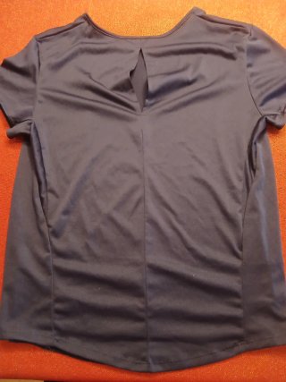 Camiseta deportiva ARTENGO azul nueva