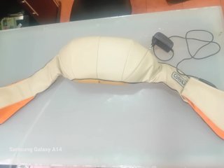 Masajeador de cuello y hombros