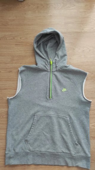 Sudadera Nike sin mangas gris con cremallera