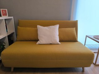 Sofá Cama Click Clack 2 Plazas Amarillo