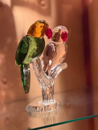 Figura Loros imitación Swarovski