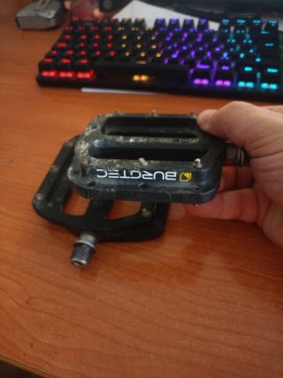 Pedales de plataforma negros