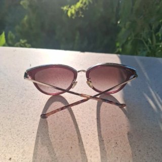 Gafas de sol Carolina Herrera cat eye moradas orig