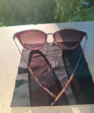 Gafas de sol Carolina Herrera cat eye moradas orig