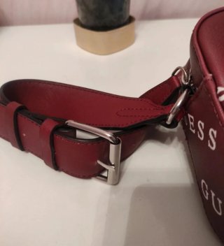 Bolso Guess  bordó, como nuevo