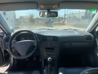 Volvo V40 2003