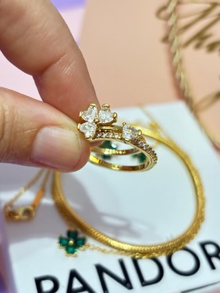 Conjunto Pandora: Pulsera, Anillo collar  Pendient