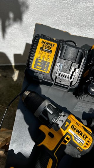 Taladro y Atornillador DeWalt 18V XR