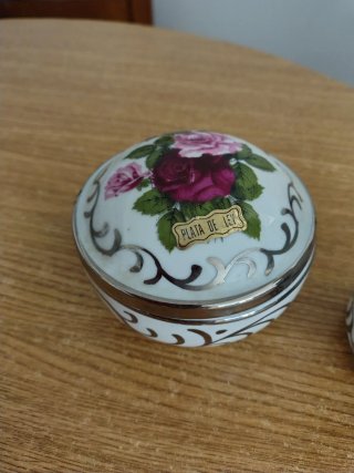 Juego de tocador porcelana flores