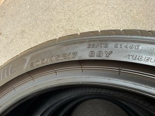 Neumáticos Bridgestone 205/45/17 88Y