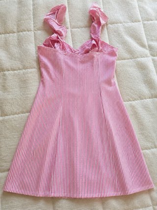 Vestido de rayas rosa y blanco