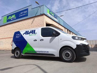Alquiler de Furgonetas todos los tamaños desde 39€