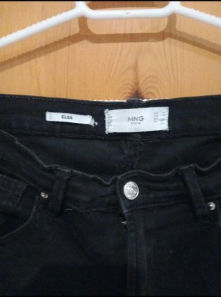 Vaqueros pitillo Mango Talla 40