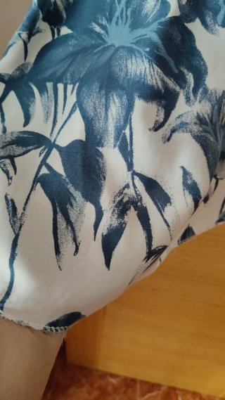 Túnica floral talla 46/48