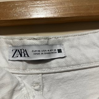 Shorts blancos de mezclilla