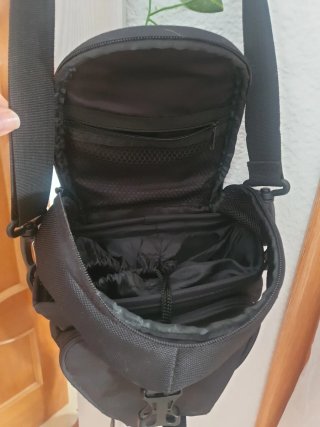 Funda cámara Mantona negra
