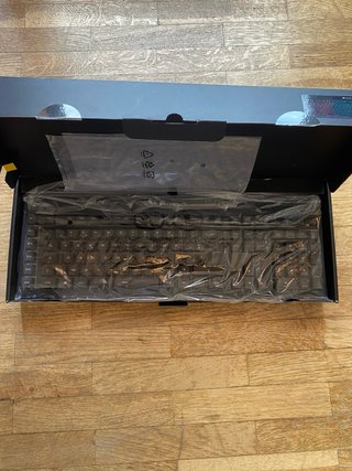 Teclado Corsair K55 RGB Gaming