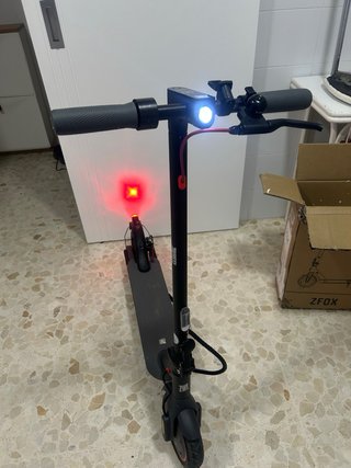 Patinete Eléctrico ZWL Negro