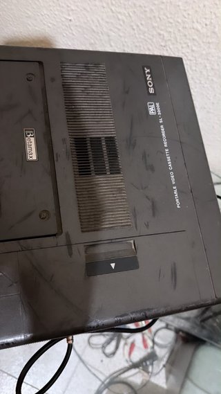 Sony Betamax  SL-3000E y sintonizadora TT-3000E