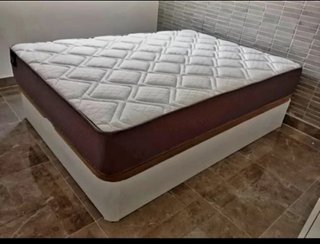 Camas de matrimonio en novedad
