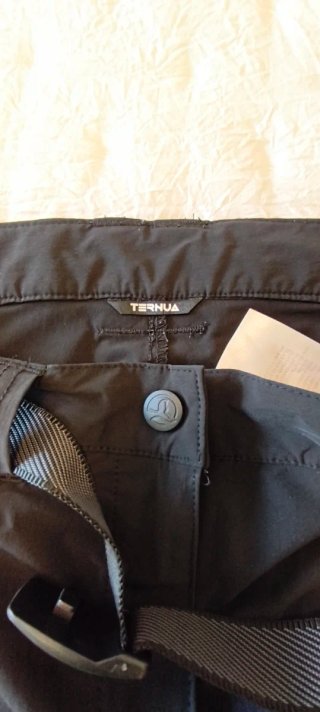 Pantalón corto Ternua mujer negro