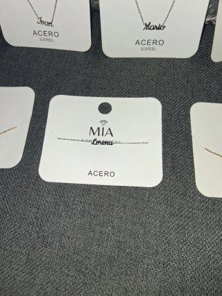 Lote Colgantes Nombres MIA COMPLEMENTOS