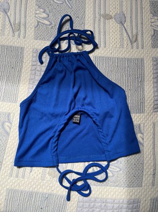 Top SHEIN azul eléctrico XS