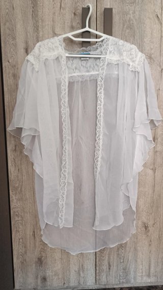 Conjunto camisón y bata encaje