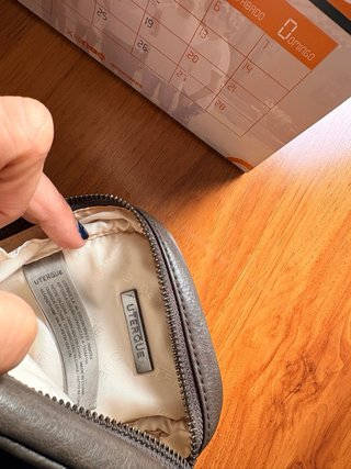 Bolso de mano Uterqüe piel marrón
