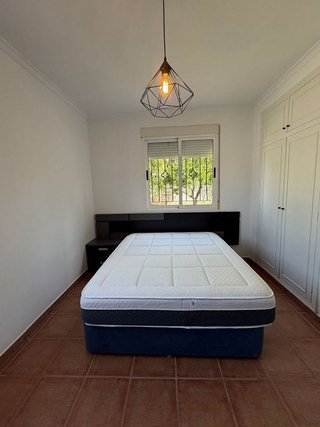 Chalet en alquiler en Oliva pueblo en Oliva