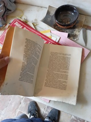 Libro Antiguo Gallos Ingleses Peleas 1899