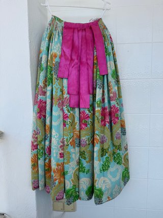 Traje de Fallera Multicolor  estado 9/10