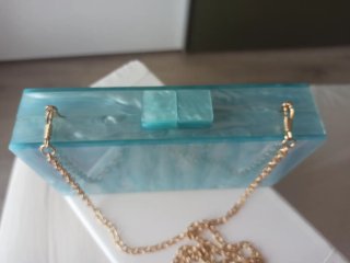 Bolso Clutch Azul y Blanco