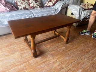 Mesa de centro de madera