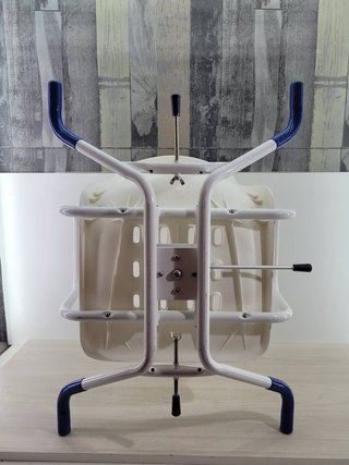 SILLA DE BAÑO GIRATORIA