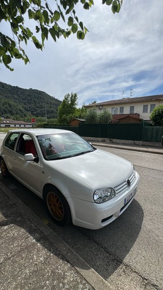 Volkswagen Golf 2003