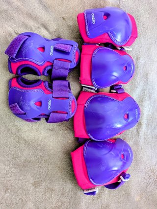 Patines Oxelo Talla 26-28 + Protección