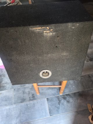 Subwoofer JBL 1000W y Capacitor