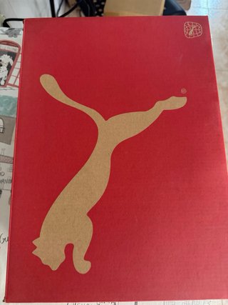 Botas Puma T44 Rojas y Blancas