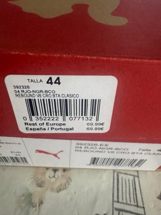 Botas Puma T44 Rojas y Blancas