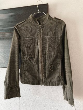 Chaqueta militar verde
