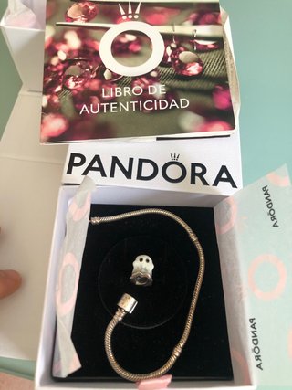 Pulsera Pandora y Charm Fantasma Fluorescente