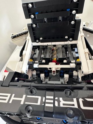 Porsche 911 RSR LEGO Technic