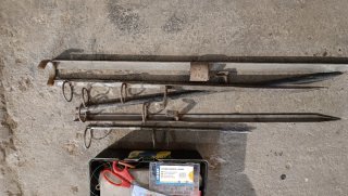 Lote cañas de pescar y carretes