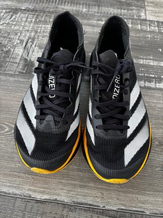 Lote Zapatillas Running Nike y Adidas y regalo
