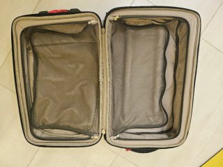 Maleta de cabina Eddie Bauer negra 52x15x33cm