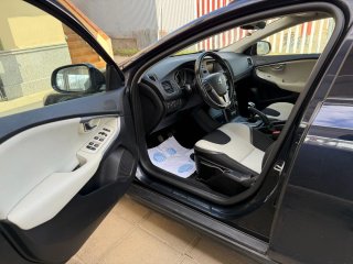 Volvo V40 2013