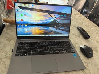 Samsung Galaxy Book4 i3 13th Gen