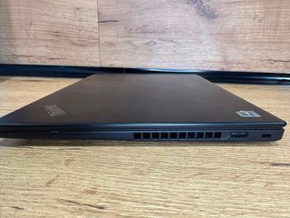 Lenovo ThinkPad X13 Ryzen 5 PRO 16GB RAM Táctil