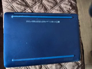 Portátil HP Azul y Negro